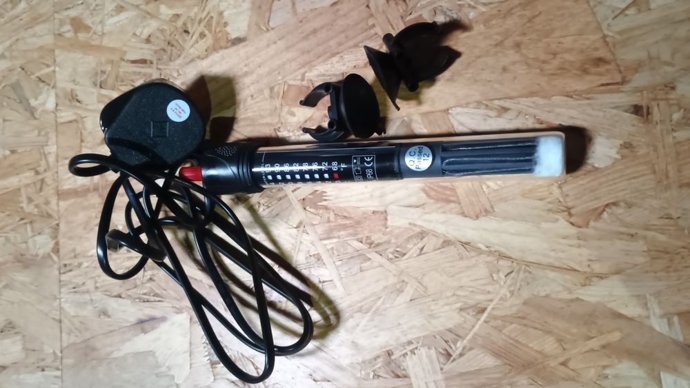 Nowa grzałka do akwarium 50w.