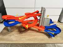 Hot Wheels City - Tor z Automatyczną windą FXN21