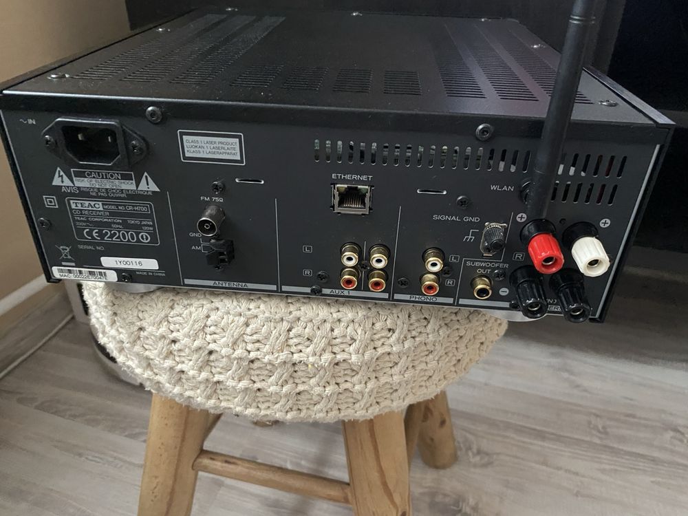 Teac CR-H700-amplituner