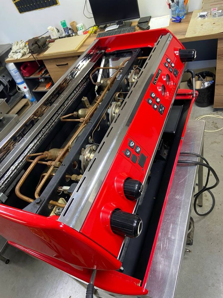 Кавоварка професійна la spaziale s3