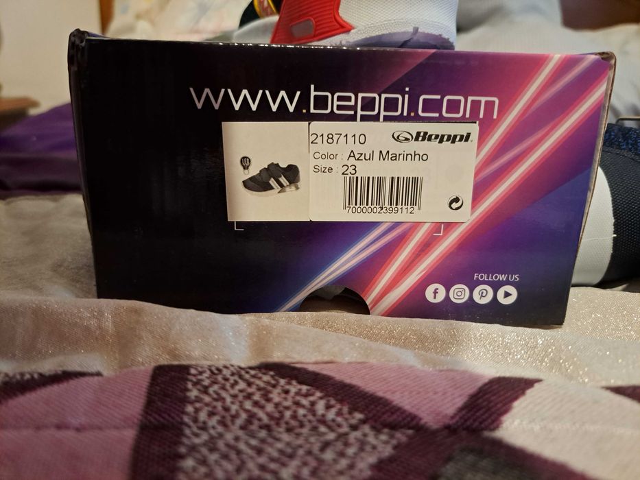 Sapatilha azul marinhos com luzes da beppi n.23