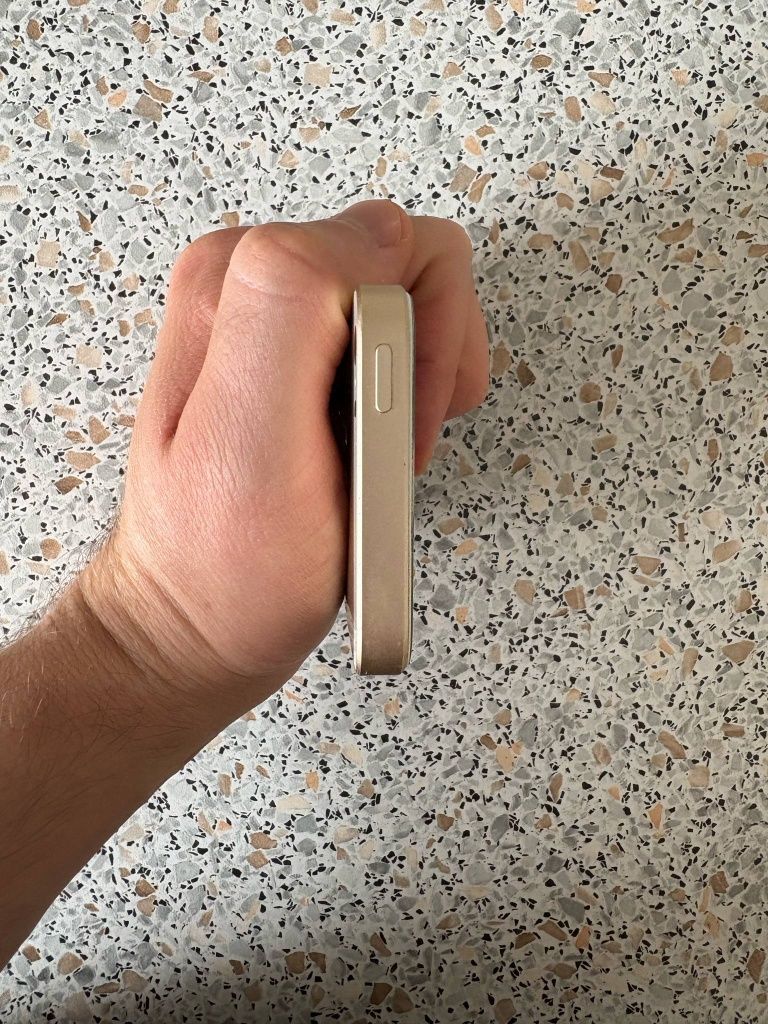 Iphone SE 32GB Gold