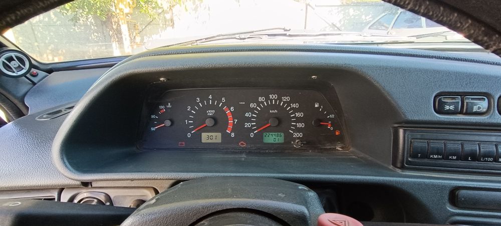 Продам ВАЗ 2113.