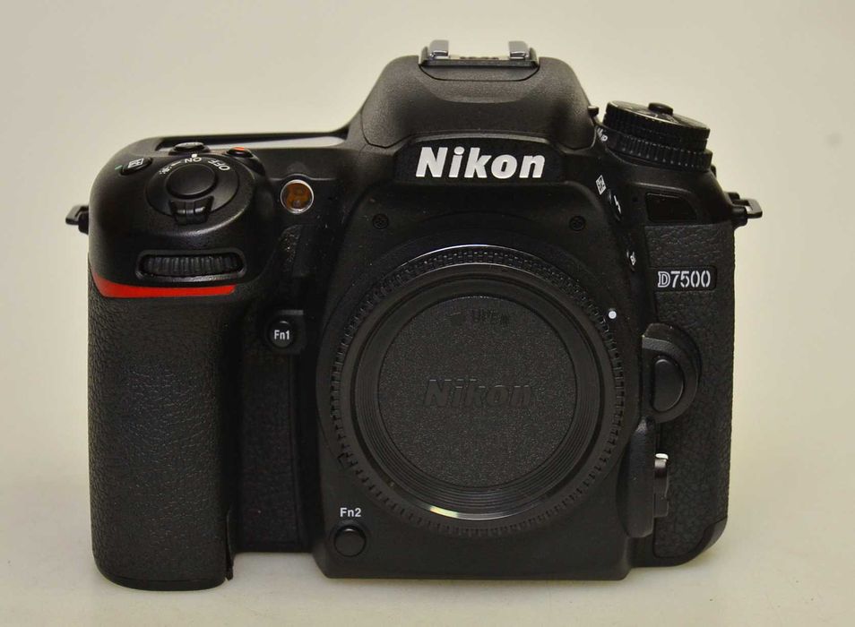 Lustrzanka Nikon D7500 korpus Gwarancja!