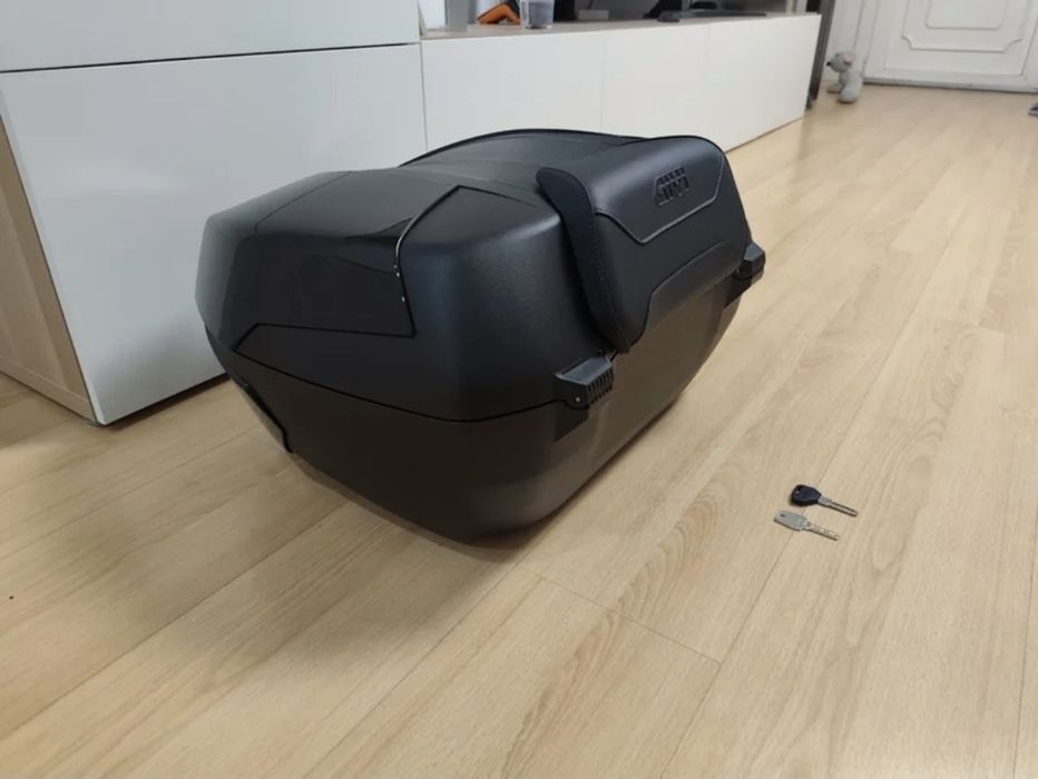Topcase Givi maxia V58