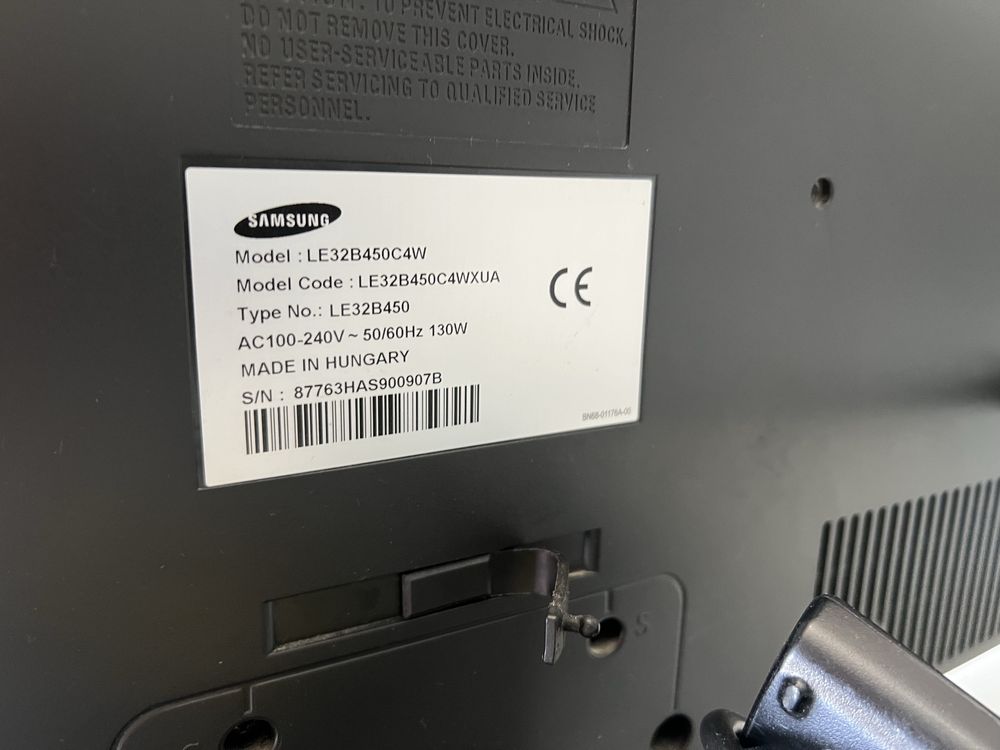Samsung телевізор 32 дюймів