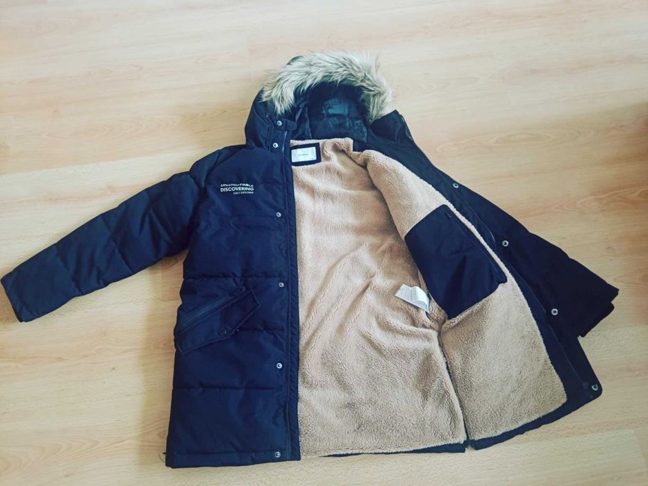 Kurtka marki Reserved zimowa rozmiar 152 chłopięca
