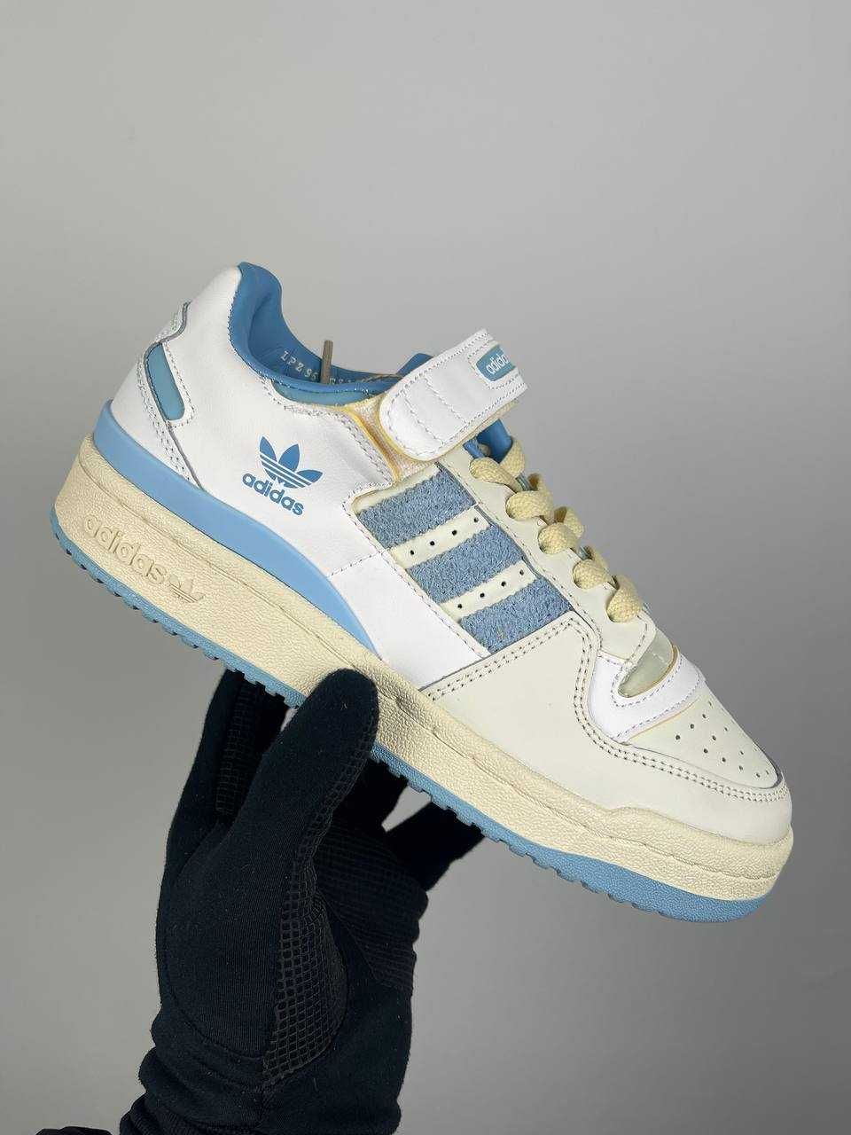 Жіночі кросівки Adidas Forum Low 84 Carolina White GZ1893 (36-40 р.)