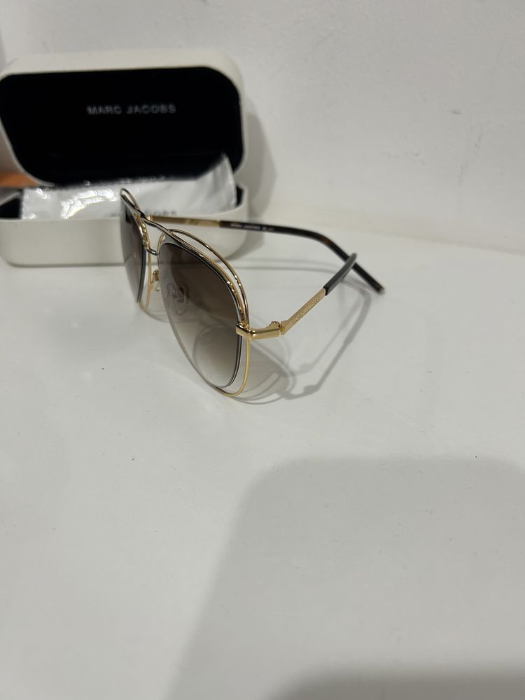 Okulary przeciwsłoneczne marki Marc Jacobs