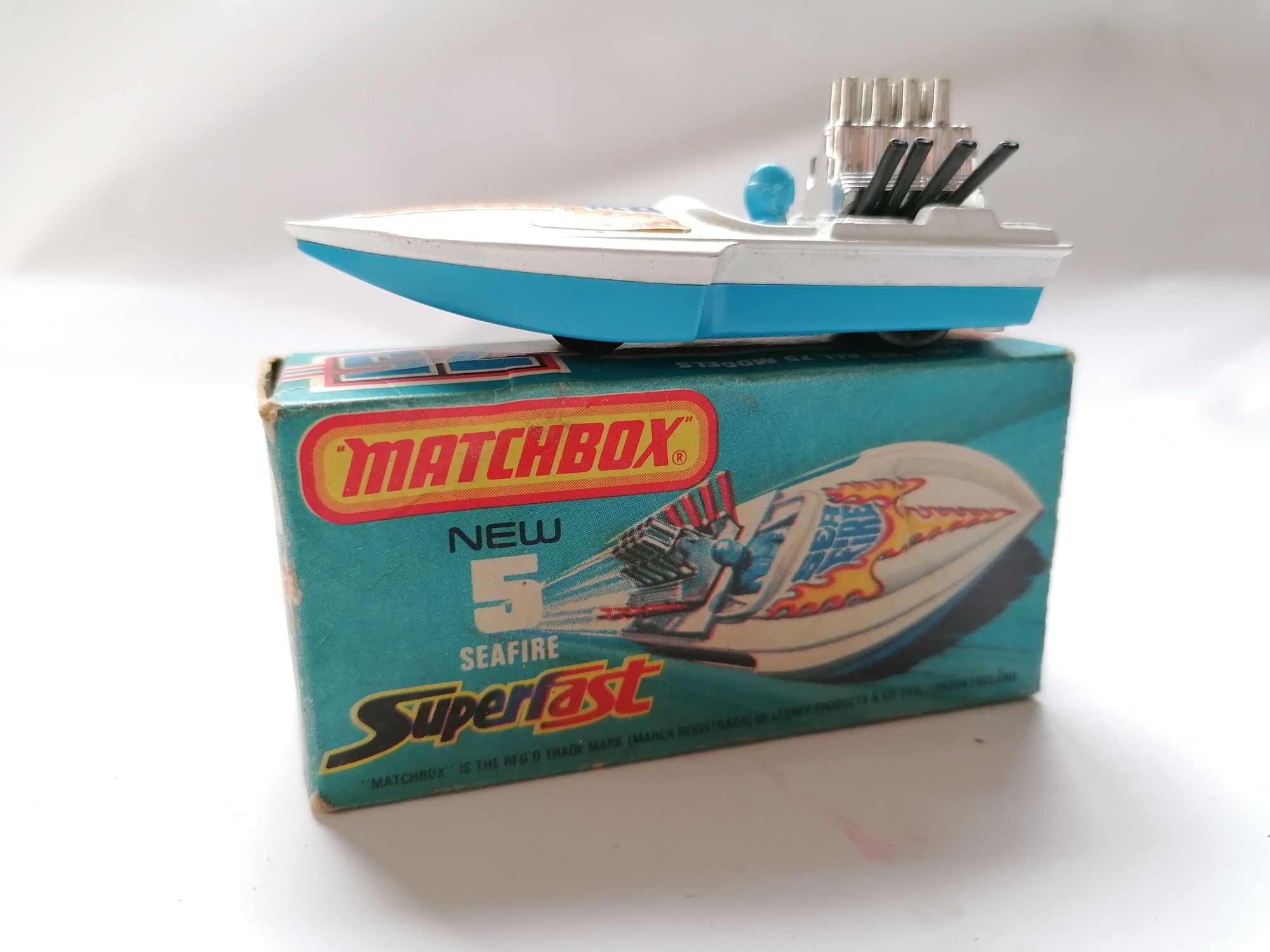 Carrinhos Matchbox