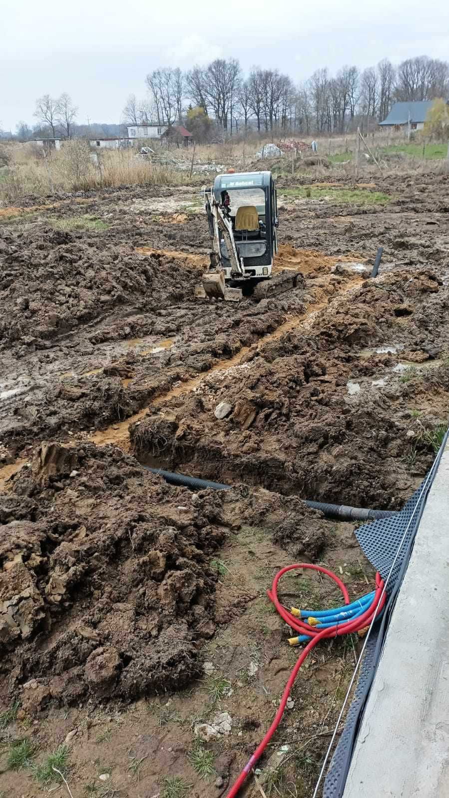 Usługi koparką obrotowa , transport kruszyw,usługi HDS