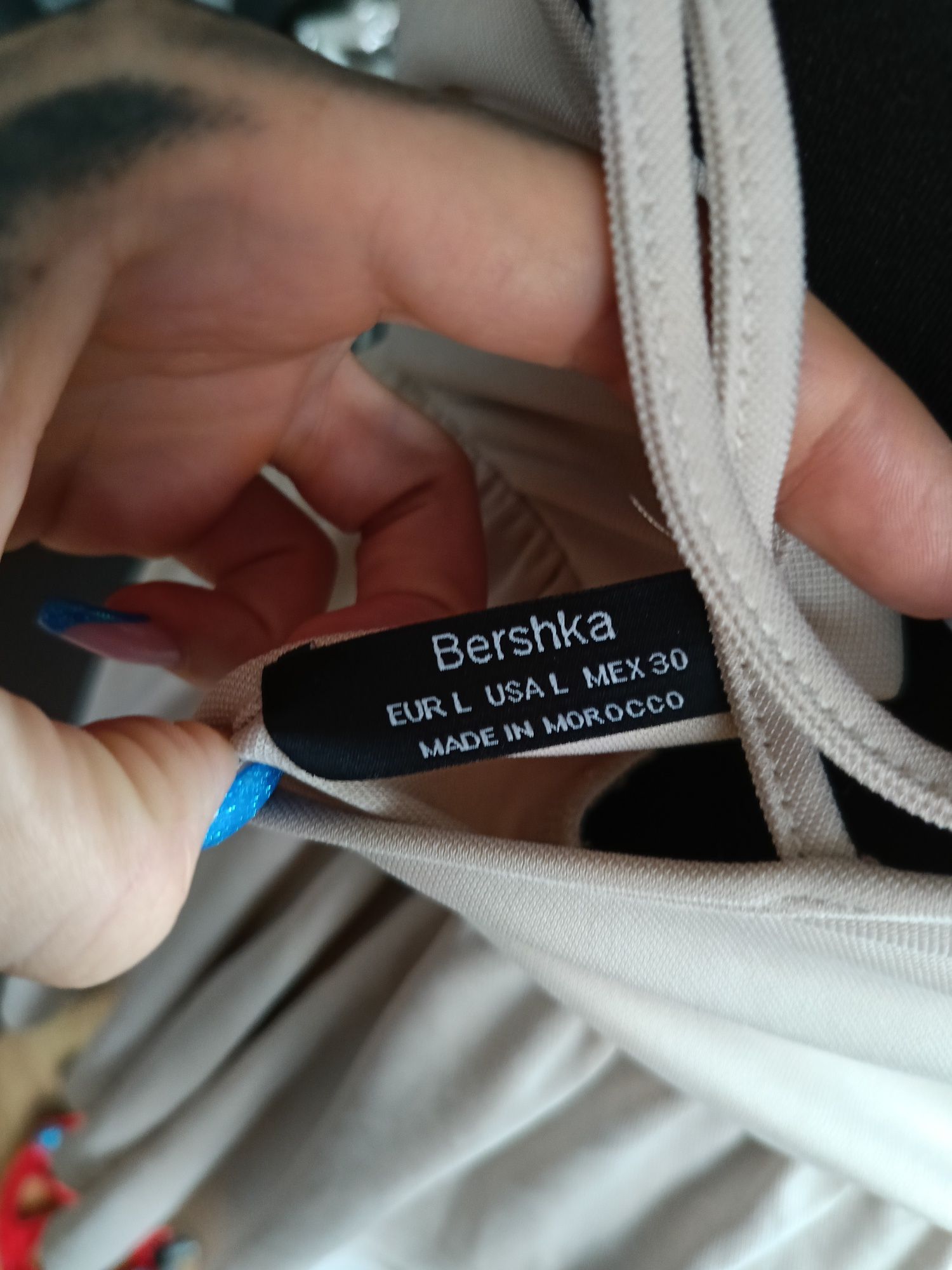 Letni kombinezon na ramiączkach Bershka L