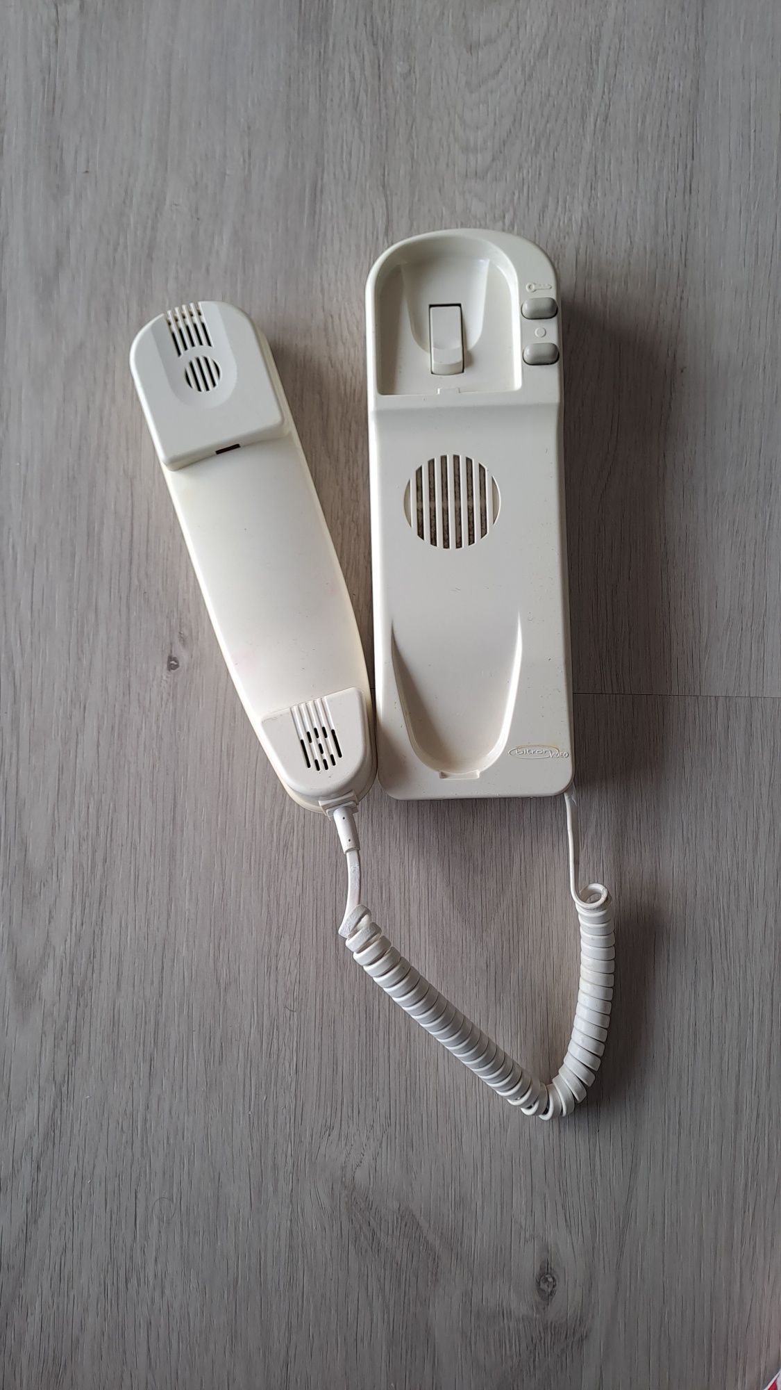 Telefone videoporteiro