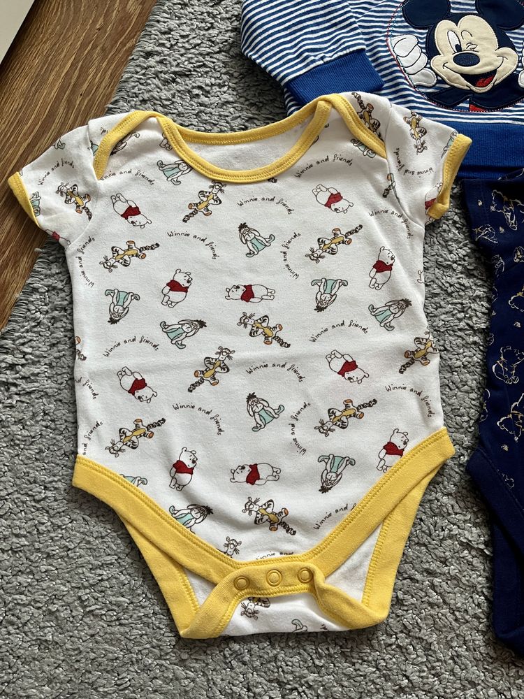 Body,bluza Disney dla chłopca rozmiar 62-68