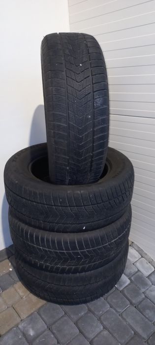 Opony zimowe 265/60/18  dot 2023