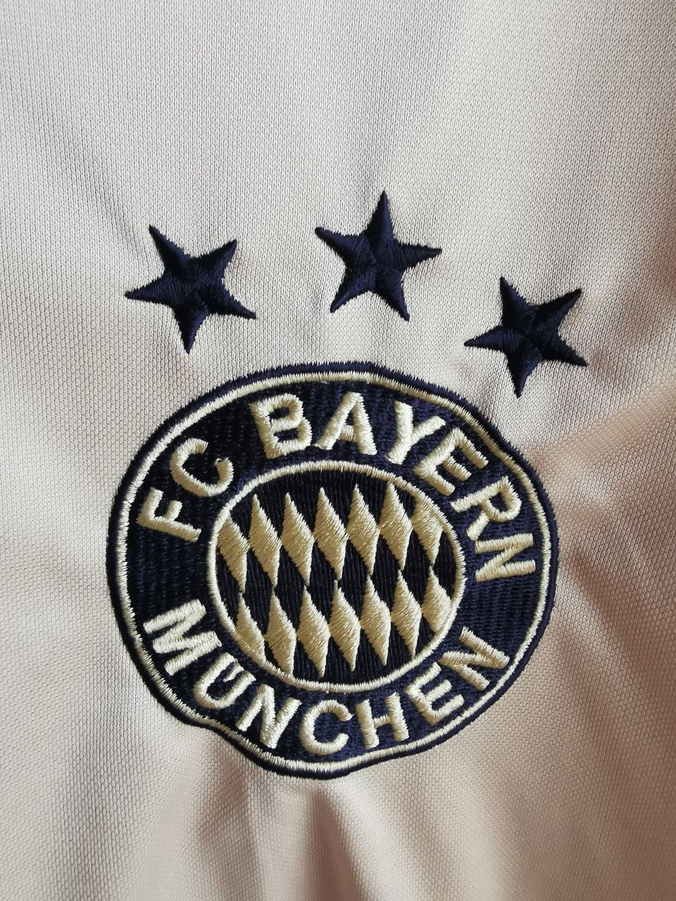 Złota koszulka piłkarska Bayern Monachium 2004/2005 M