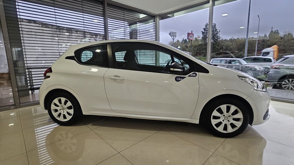 Peugeot 208 1.2  2017