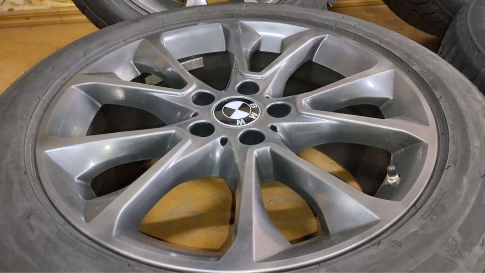 Диски 5х120 R19 BMW X5 F15. Шини зимові Bridgestone 255/50/R19