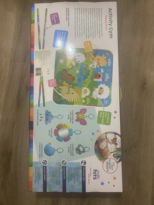 Продам новий Ігровий килимок Kids Hits з дугами.