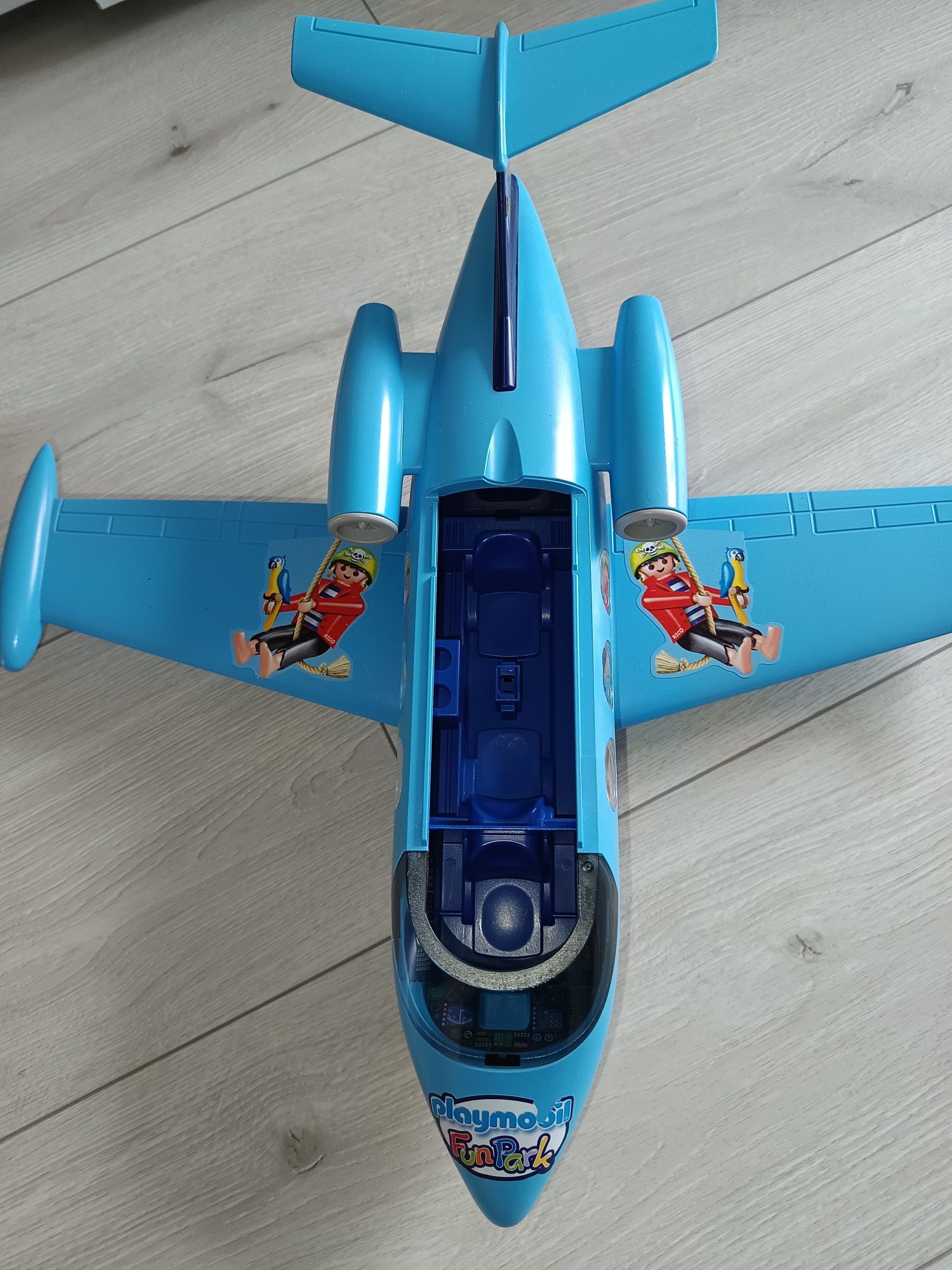 Samolot pasażerski Playmobil
