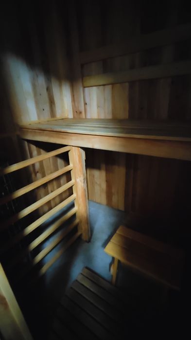 Продаж незвичайного будинку!