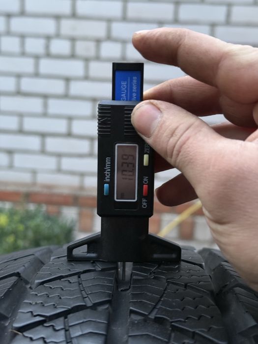 Зимова гума | 215/65 R16C | Uniroyal Snow Max 3 / Snow Max 2