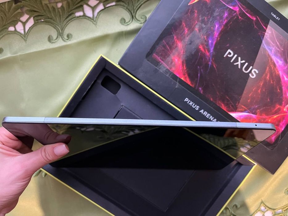Планшет Pixus Arena 8/256