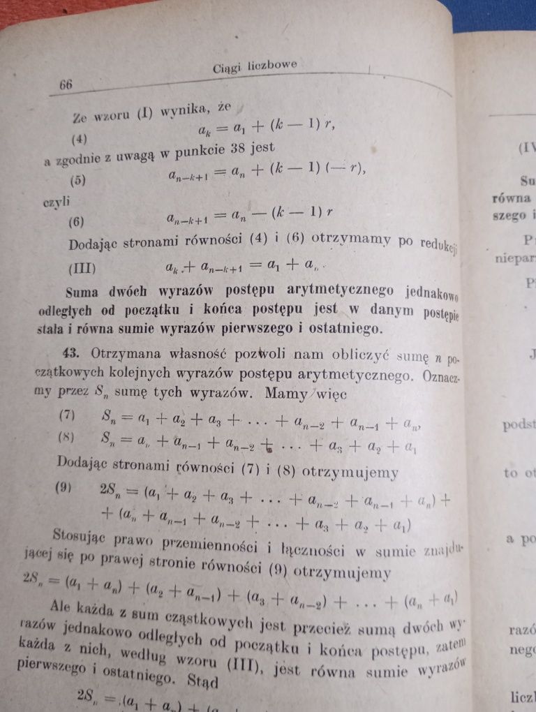 Matematyka - książka starszej daty - w nagłówku tematy, bez okładki