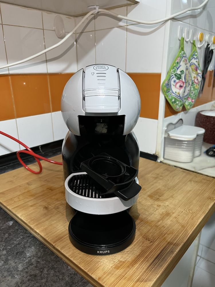 Maquina de café Dolce Gusto