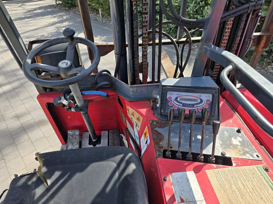 Wózek widłowy Moffet M2 15.1