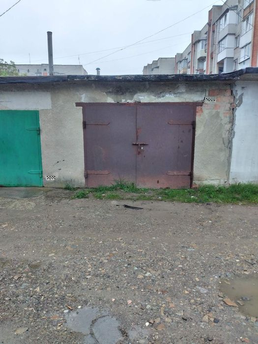 Продається гараж в м.Бориславі