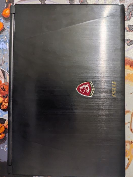 Ноутбук ігровий Msi ms-16H2