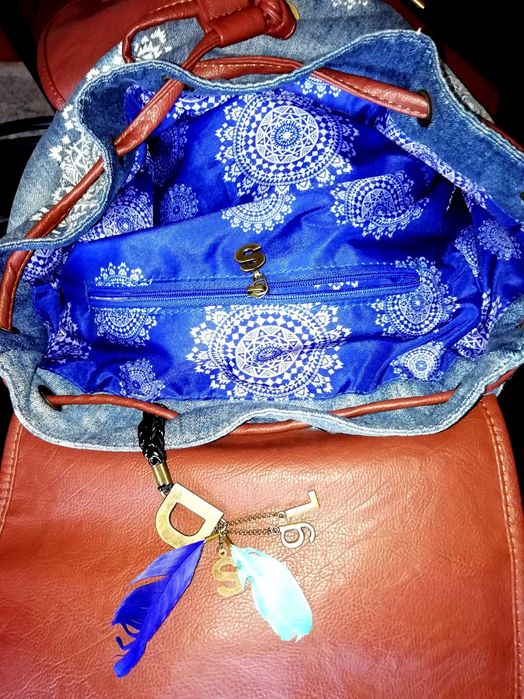 Mochila, bolsa ou mala da Desigual como nova