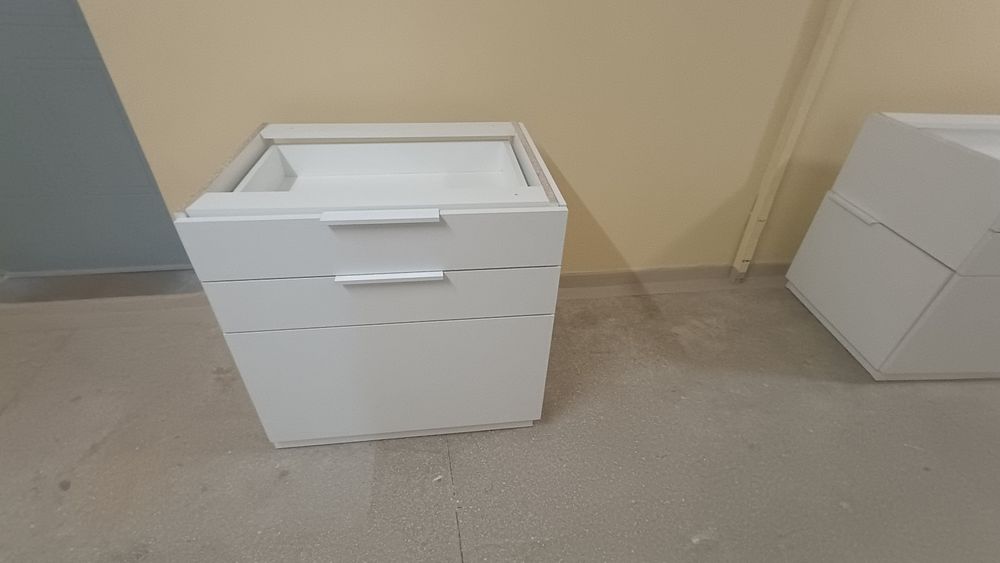 Komody i blat,  biurko