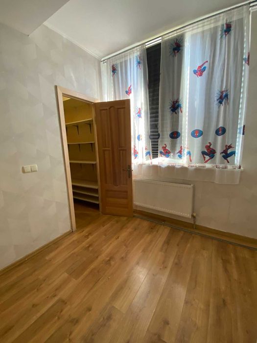 Сдам на год и более 2 комнатную в Аббо со своим отоплением