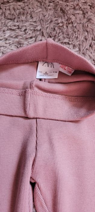 Zara legginsy prążkowane roz 116
