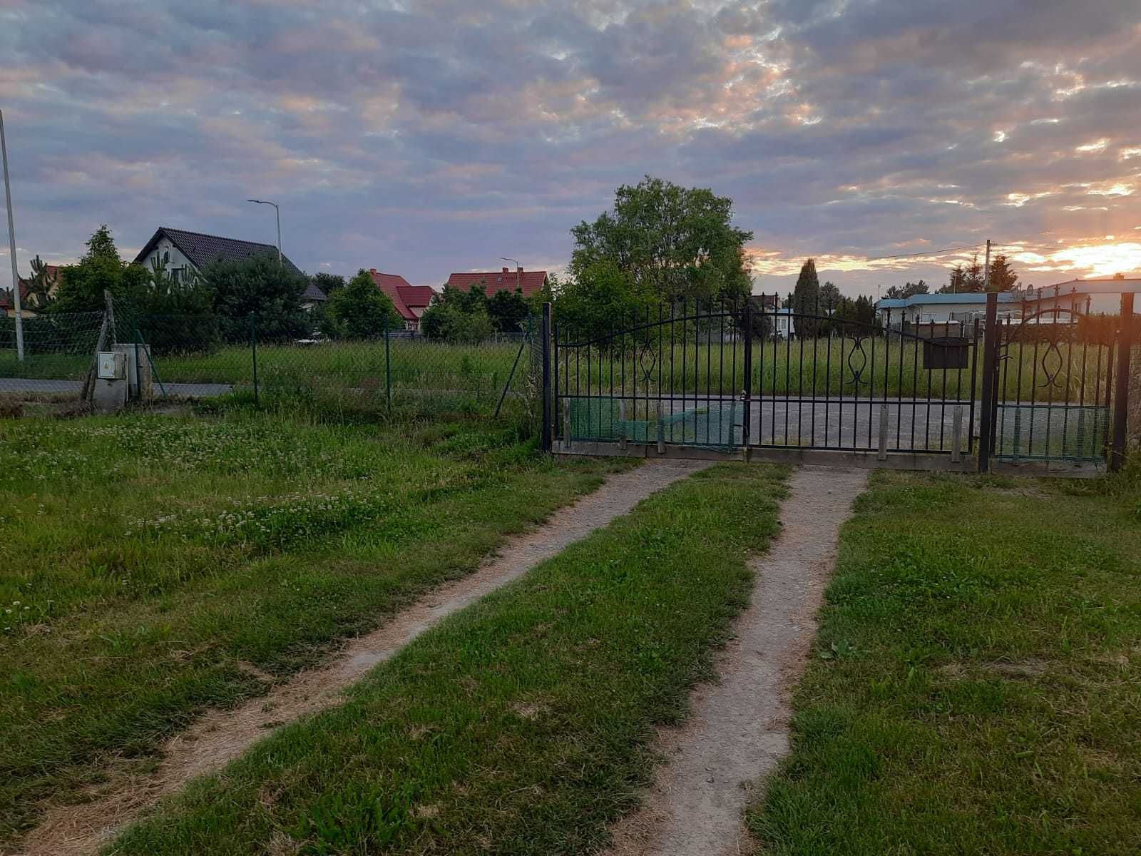 działka budowlana uzbrojona