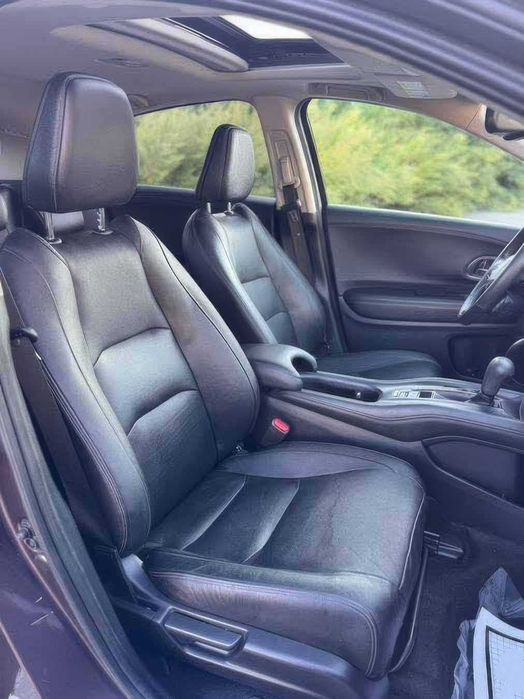 Honda HR-V EX-L      2022