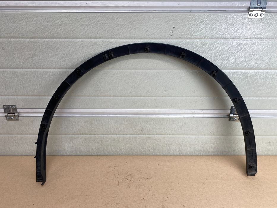 TESLA MODEL Y Listwa Nakładka Błotnika Prawy Przód Czarny MAT 2020-