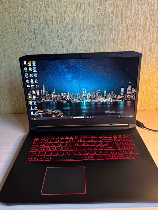 Acer Nitro 5 (AN517-52)