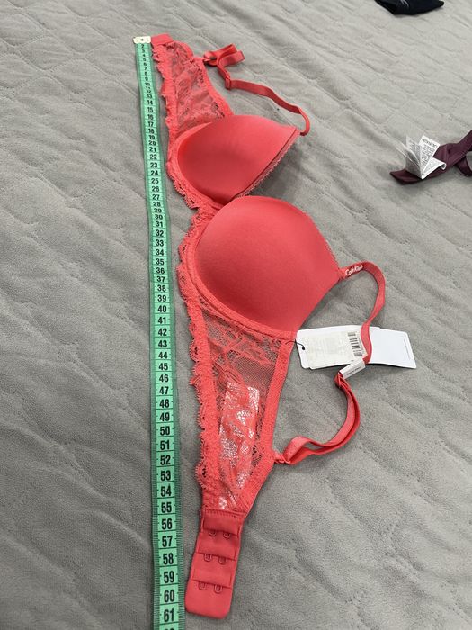 Бюстгальтер пуш-ап Calvin Klein 70А 70В