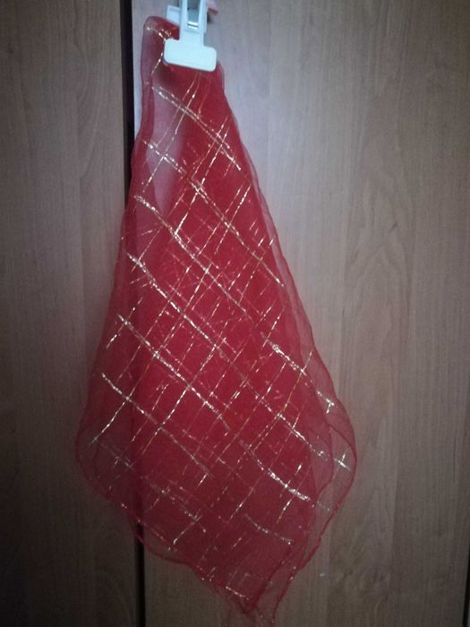 Продаю винтажный, газовый платок с люрексом