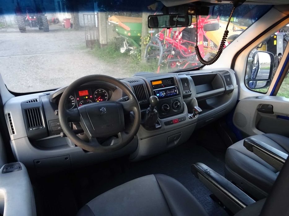 Peugeot Boxer 3.0 HDI paka niebieski metalik