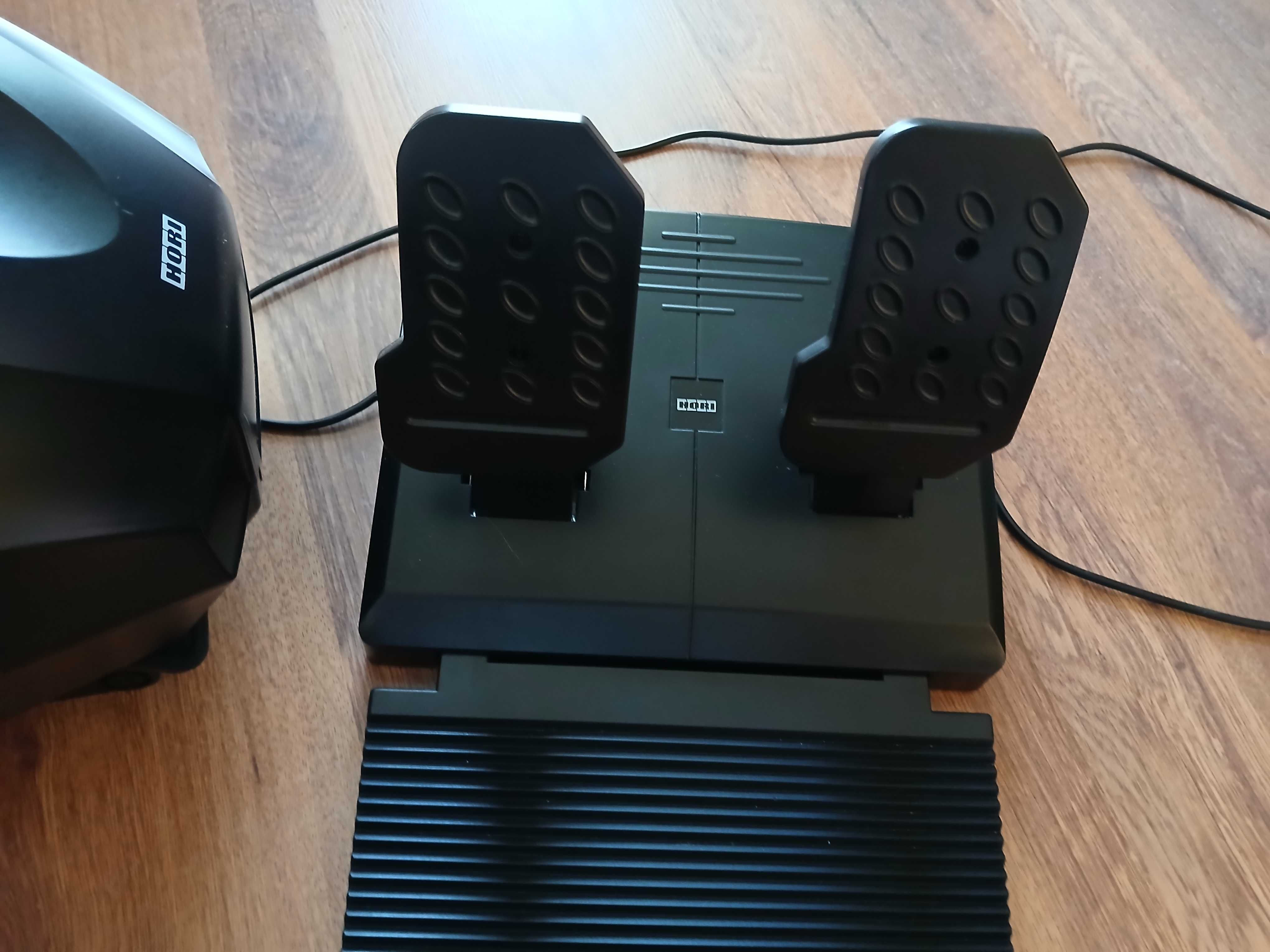 Kierownica hori ps4 jak nowa