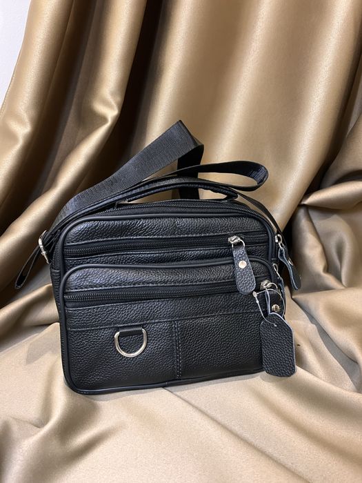 Чоловіча шкіряна сумочка, нова.