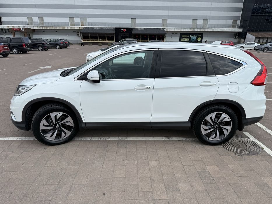 Honda CR-V 2016 не фарбована