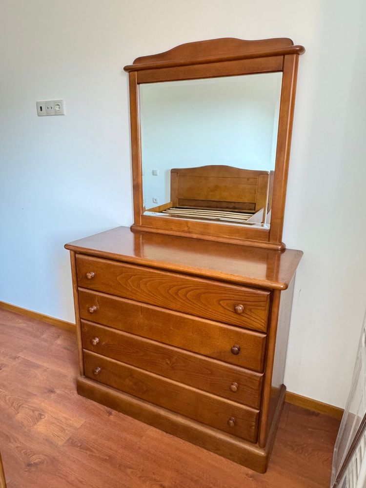 Mobilia de quarto completa
