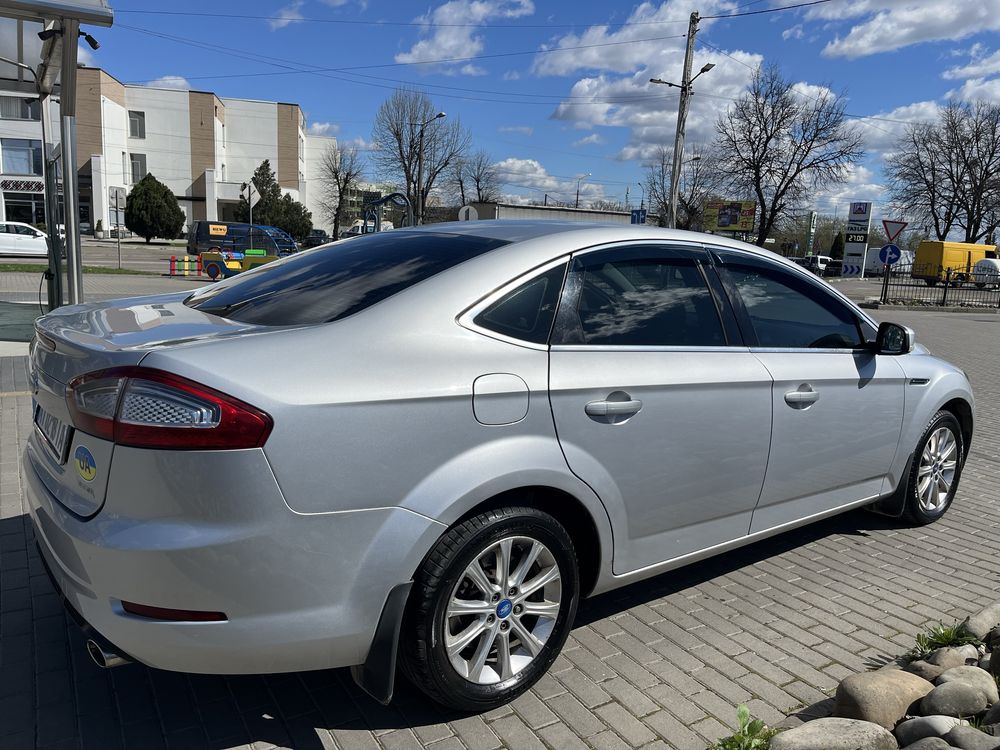 Ford Mondeo 4, 2011 , 2.0 Газ/бензин, автомат