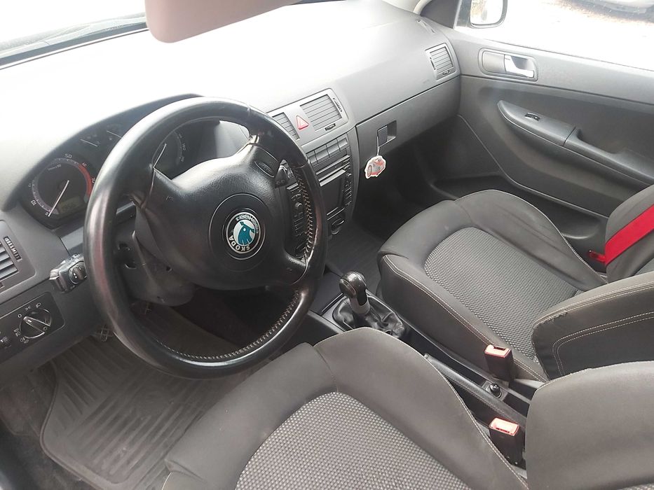 Ekonomiczna Skoda Fabia 1.2 2005r