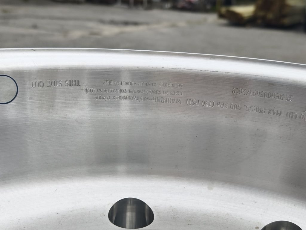 Nowa felga ALCOA 22.5X11.75 ET0 BRUSHED